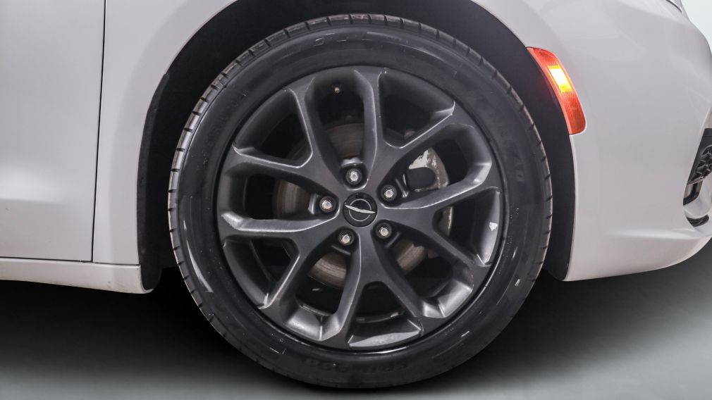 Chrysler Pacifica Touring L 2023 d&rsquo;occasion à vendre - 28