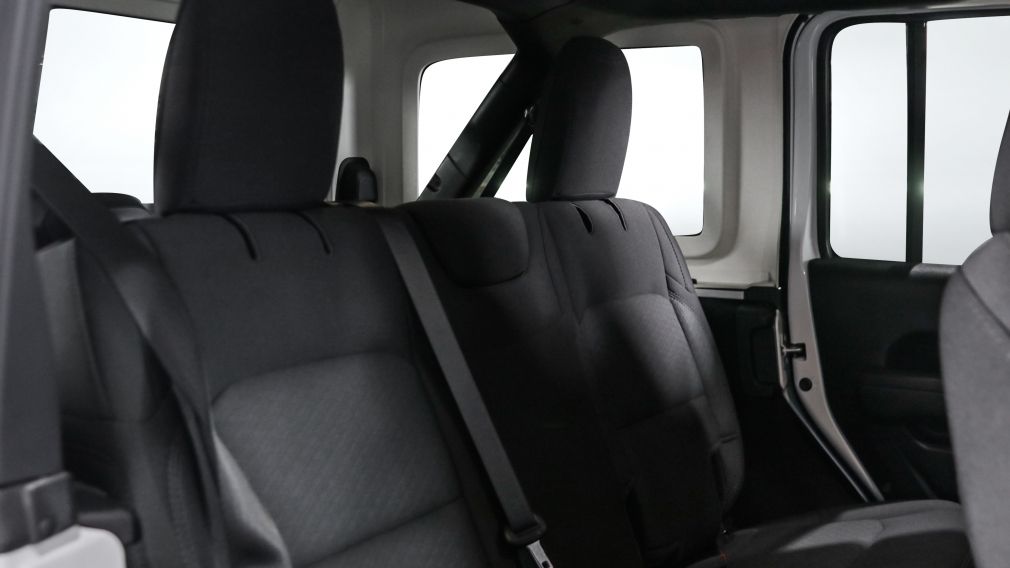 Jeep Wrangler Willys 2023 d&rsquo;occasion à vendre - 21