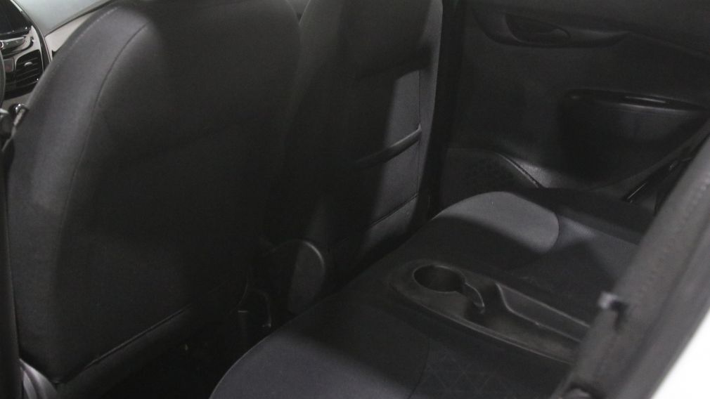 Chevrolet Spark 1LT 2021 d&rsquo;occasion à vendre - 19