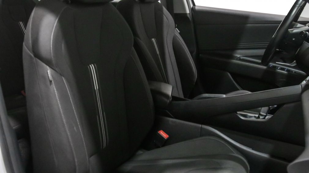 Hyundai Elantra Preferred 2022 d’occasion à vendre - 23