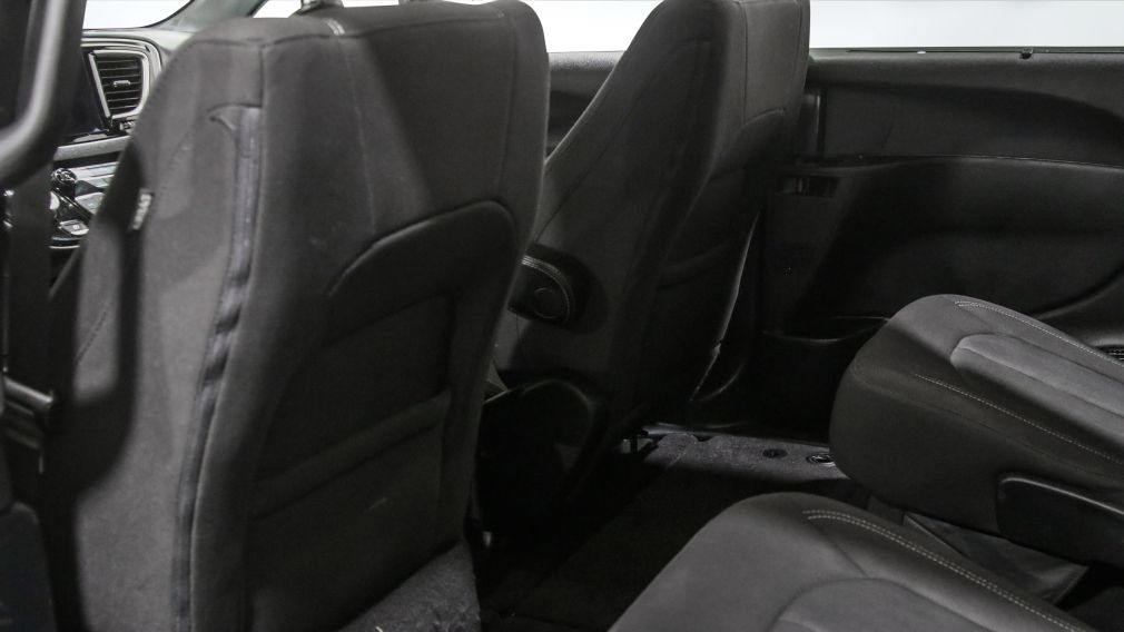 Chrysler Pacifica Touring 2020 d’occasion à vendre - 18