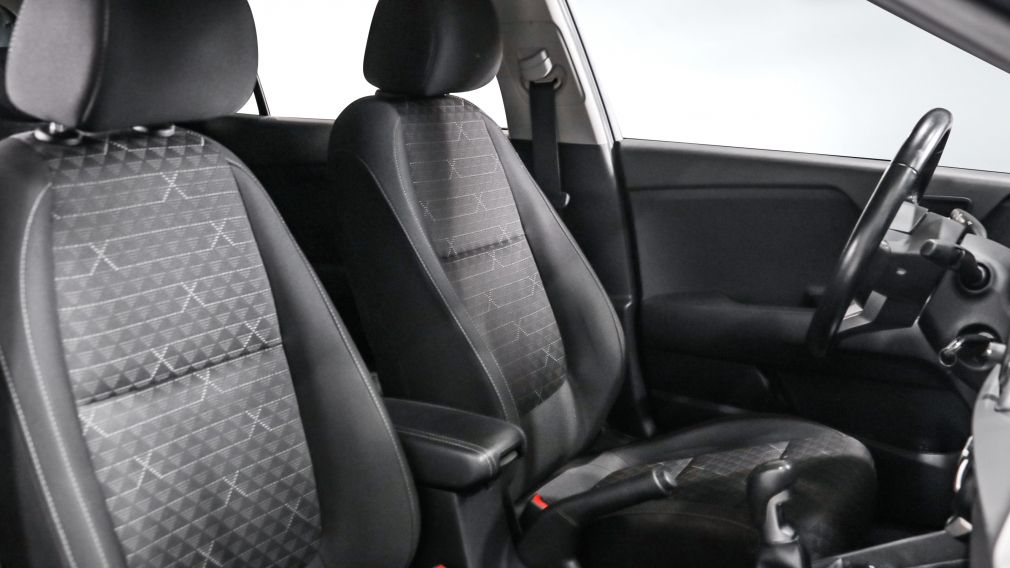 Kia Rio 5 LX+ 2023 d&rsquo;occasion à vendre - 23