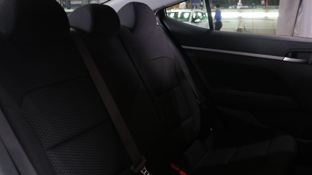 Hyundai Elantra Preferred 2019 d&rsquo;occasion à vendre - 19