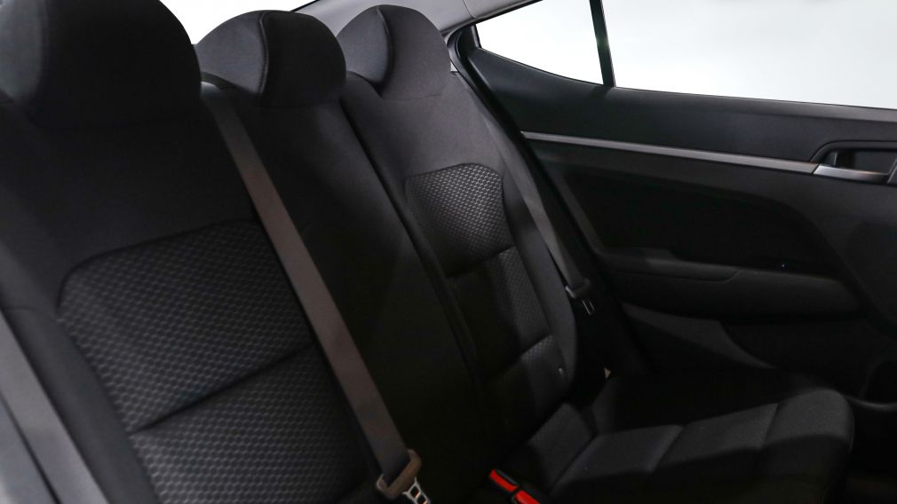 Hyundai Elantra Preferred 2019 d&rsquo;occasion à vendre - 19