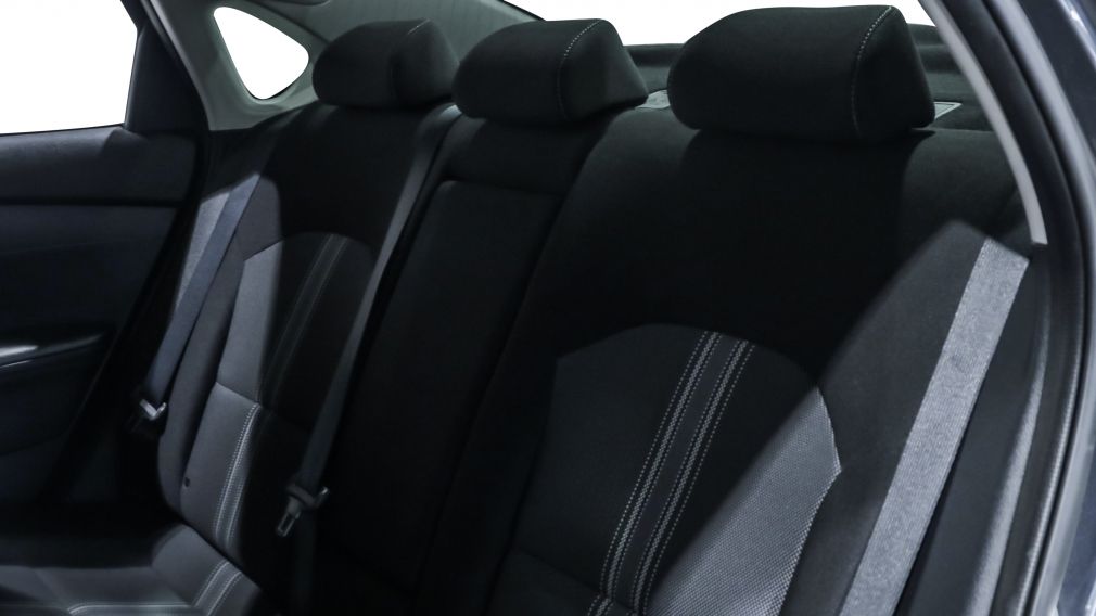 Kia Forte EX 2022 d&rsquo;occasion à vendre - 18