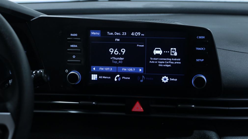 Hyundai Elantra Essential 2021 d&rsquo;occasion à vendre - 15