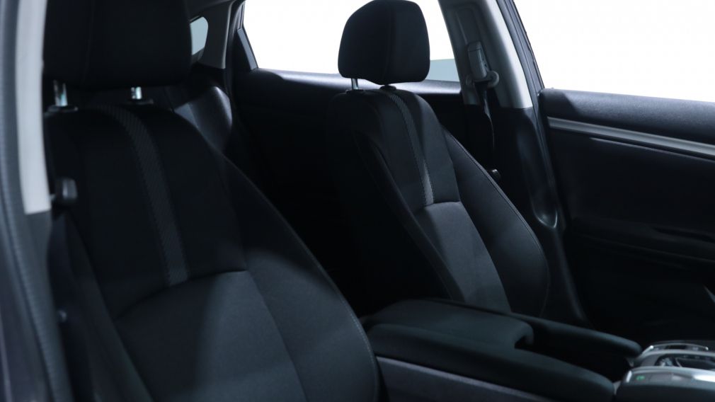 Honda Civic LX 2018 d&rsquo;occasion à vendre - 21