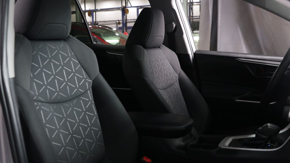 Toyota Rav 4 LE 2021 d’occasion à vendre - 22