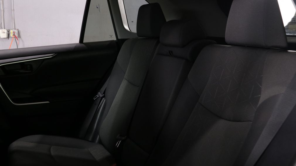 Toyota Rav 4 LE 2021 d’occasion à vendre - 17