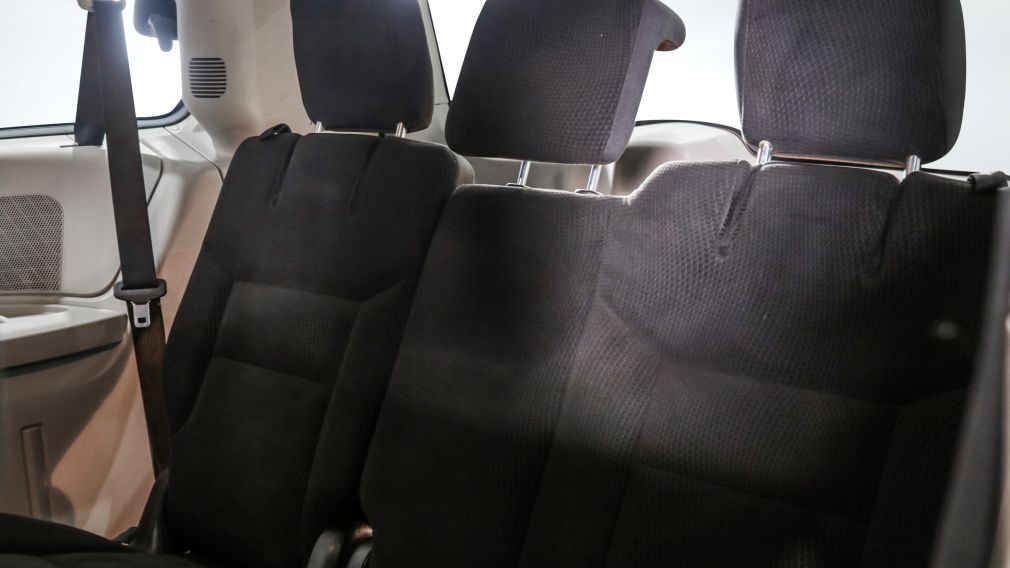 Dodge GR Caravan Canada Value Package 2019 d&rsquo;occasion à vendre - 19