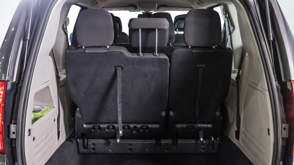 Dodge GR Caravan Canada Value Package 2019 d&rsquo;occasion à vendre - 21