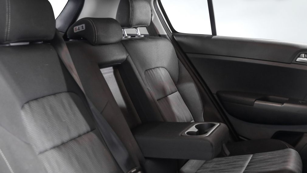 Kia Sportage LX 2019 d&rsquo;occasion à vendre - 17