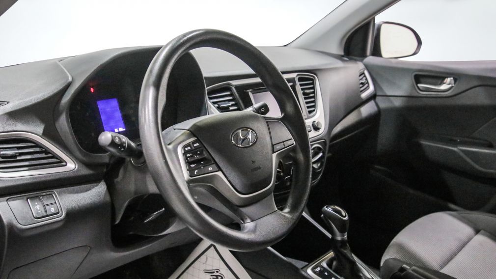 Hyundai Accent Essential w/Comfort Package 2020 d’occasion à vendre - 9