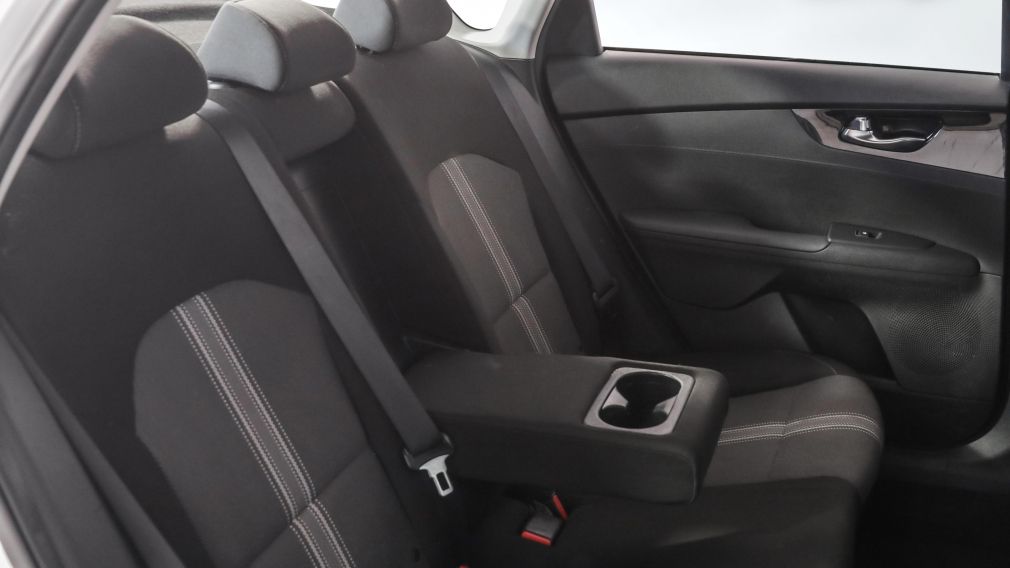 Kia Forte EX 2022 d’occasion à vendre - 24