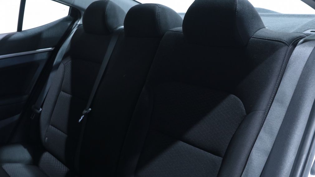 Hyundai Elantra Preferred 2020 d&rsquo;occasion à vendre - 18