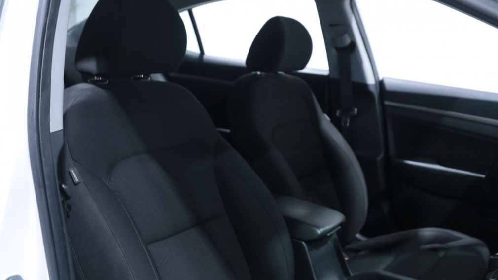 Hyundai Elantra Preferred 2020 d&rsquo;occasion à vendre - 21