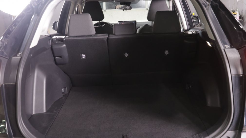 Toyota Rav 4 LE 2022 d&rsquo;occasion à vendre - 19