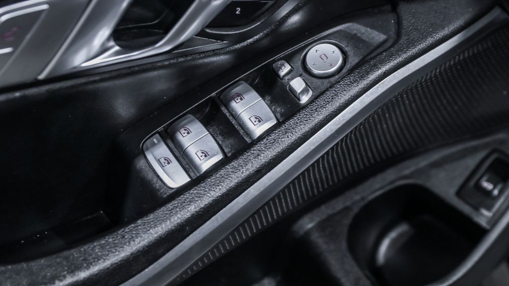 BMW 330I 330i xDrive 2022 d&rsquo;occasion à vendre - 10