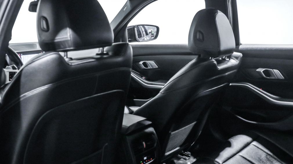 BMW 330I 330i xDrive 2022 d&rsquo;occasion à vendre - 17