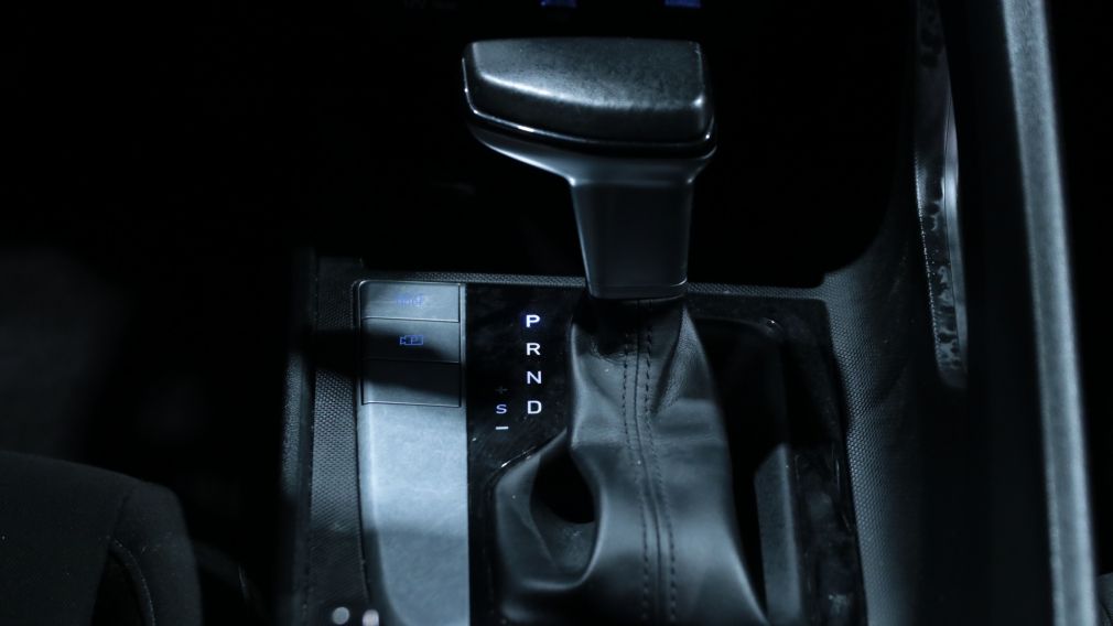 Hyundai Elantra Preferred 2021 d&rsquo;occasion à vendre - 16