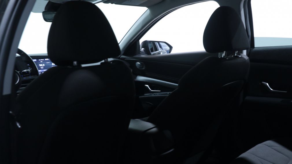 Hyundai Elantra Preferred 2021 d&rsquo;occasion à vendre - 17