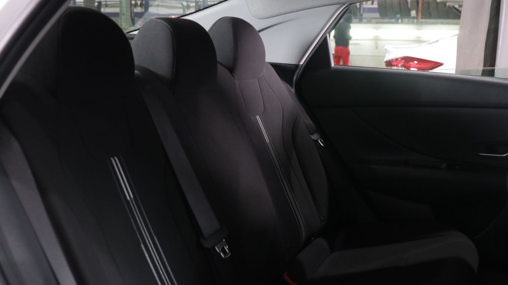 Hyundai Elantra Preferred 2021 d’occasion à vendre - 21