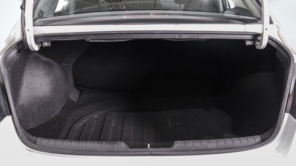 Hyundai Elantra Preferred 2021 d’occasion à vendre - 20