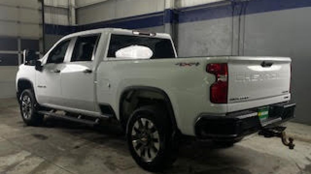 Chevrolet Silverado 2500HD Custom 2024 d&rsquo;occasion à vendre - 4