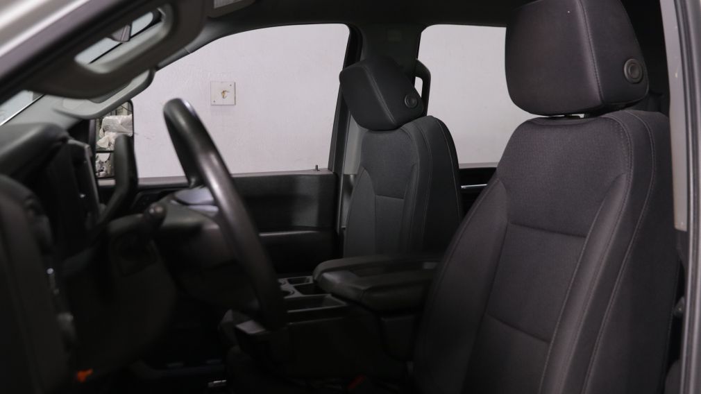 Chevrolet Silverado 2500HD Custom 2024 d&rsquo;occasion à vendre - 8