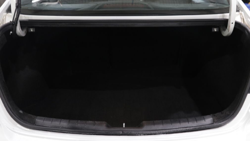 Hyundai Elantra Preferred 2020 d&rsquo;occasion à vendre - 19