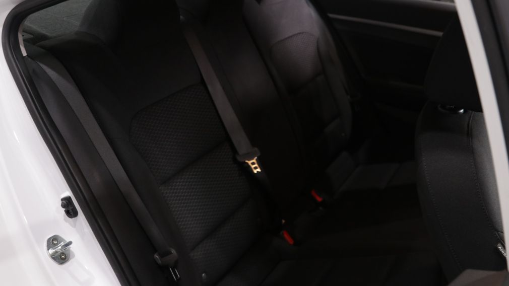 Hyundai Elantra Preferred 2020 d&rsquo;occasion à vendre - 20