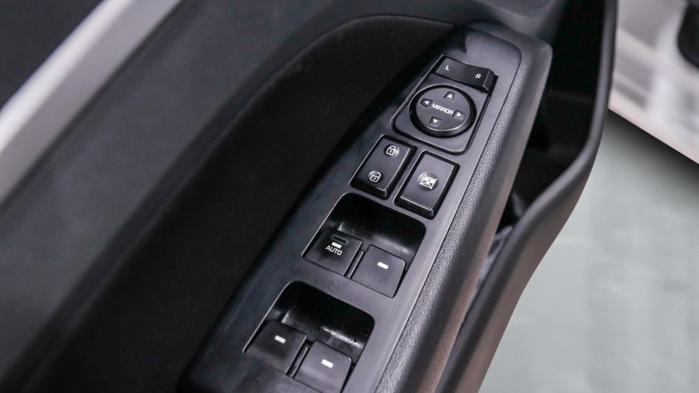 Hyundai Elantra Preferred 2020 d&rsquo;occasion à vendre - 8