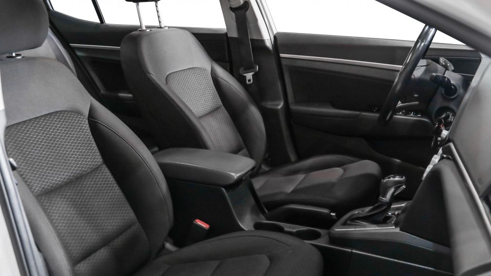 Hyundai Elantra Preferred 2020 d&rsquo;occasion à vendre - 21