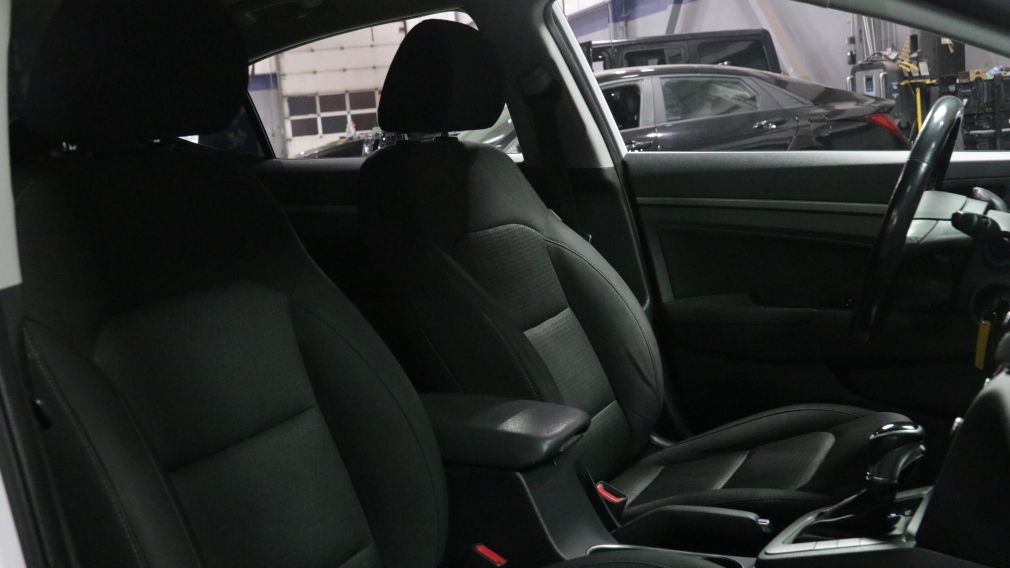Hyundai Elantra GL 2018 d’occasion à vendre - 23