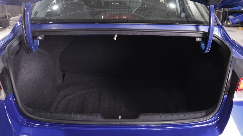 Hyundai Elantra Preferred 2021 d&rsquo;occasion à vendre - 21