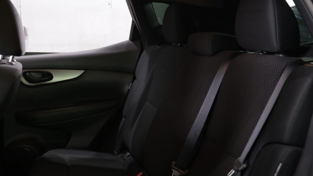 Nissan Qashqai S 2023 d&rsquo;occasion à vendre - 18