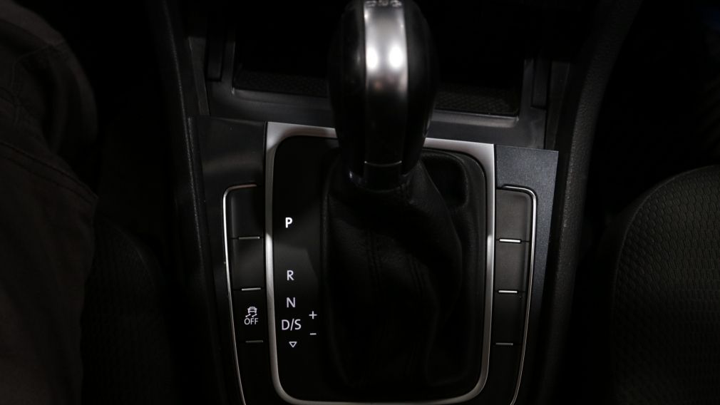 Volkswagen Golf Trendline 2018 d&rsquo;occasion à vendre - 16