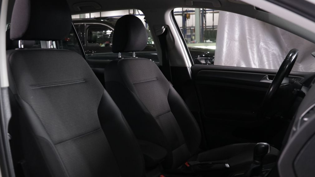 Volkswagen Golf Trendline 2018 d&rsquo;occasion à vendre - 22
