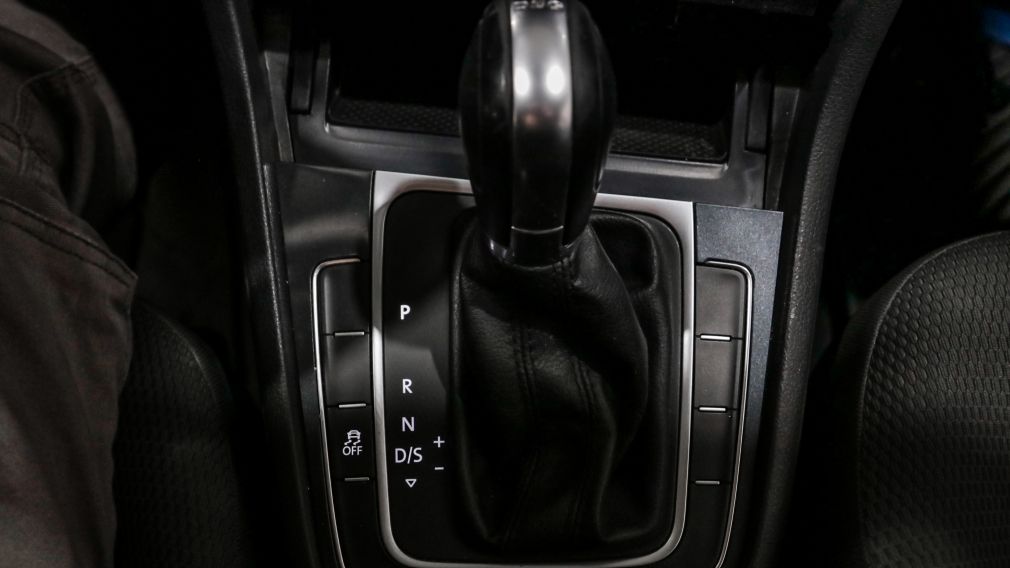 Volkswagen Golf Trendline 2018 d&rsquo;occasion à vendre - 16