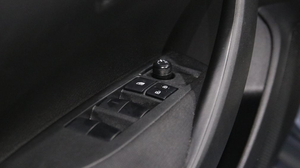 Toyota Corolla LE 2020 d’occasion à vendre - 11