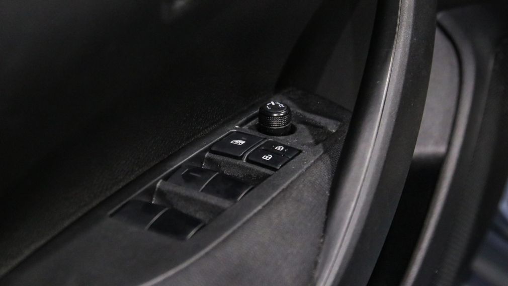 Toyota Corolla LE 2020 d’occasion à vendre - 11