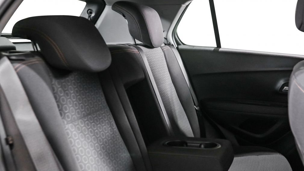 Chevrolet Trax LS 2019 d&rsquo;occasion à vendre - 21