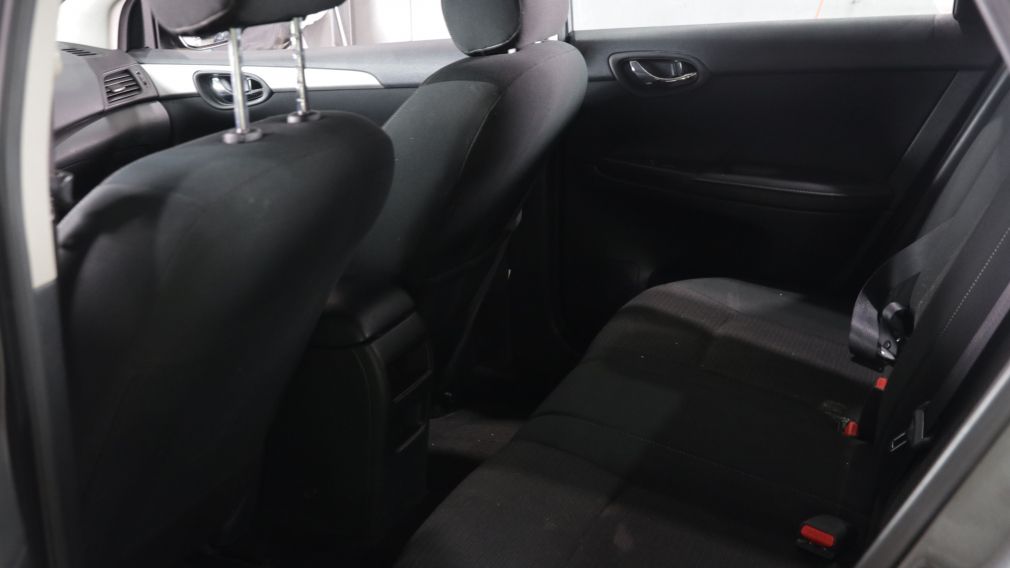 Nissan Sentra S 2019 d&rsquo;occasion à vendre - 17