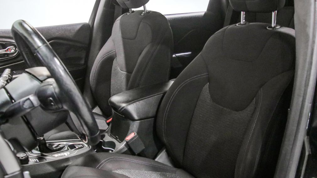 Jeep Cherokee Sport 2019 d’occasion à vendre - 10