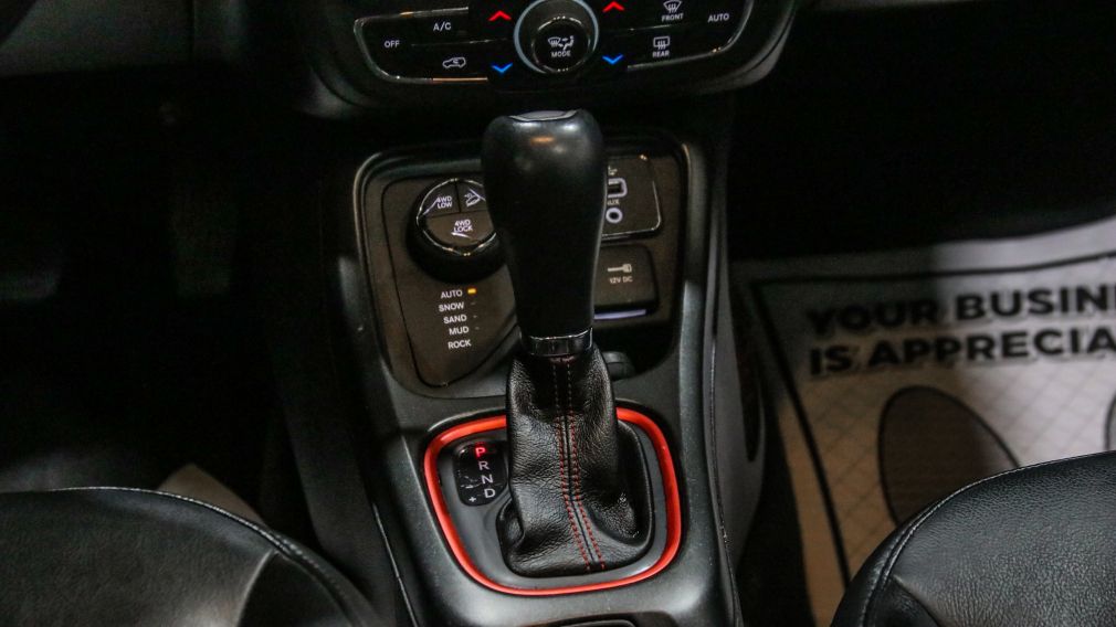 Jeep Compass Trailhawk 2018 d&rsquo;occasion à vendre - 19