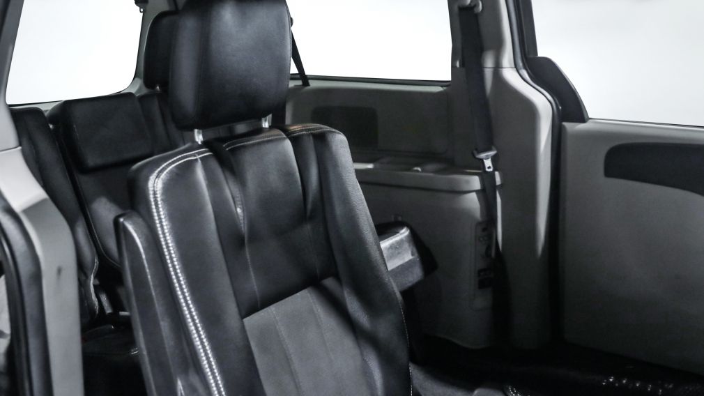 Dodge GR Caravan SXT Premium Plus 2019 d&rsquo;occasion à vendre - 19