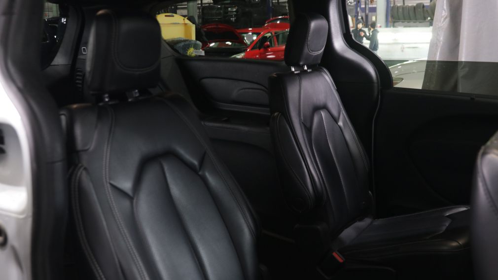 Chrysler Pacifica Touring L 2023 d&rsquo;occasion à vendre - 15