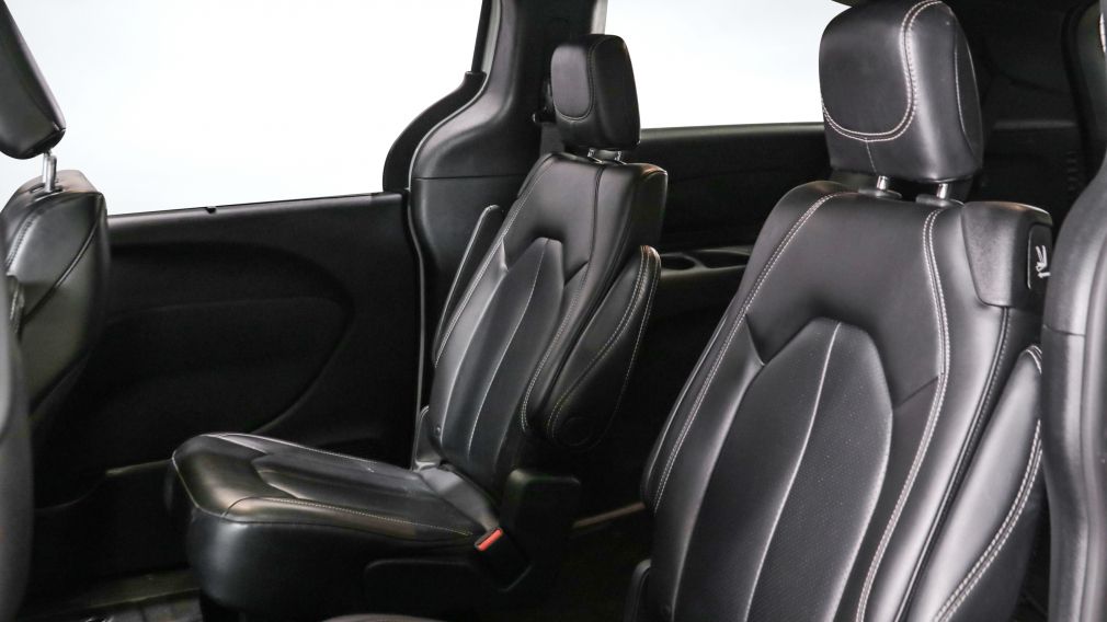 Chrysler Pacifica Touring L 2023 d&rsquo;occasion à vendre - 12