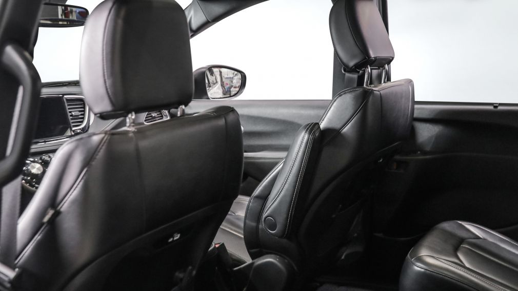 Chrysler Pacifica Touring L 2023 d&rsquo;occasion à vendre - 13