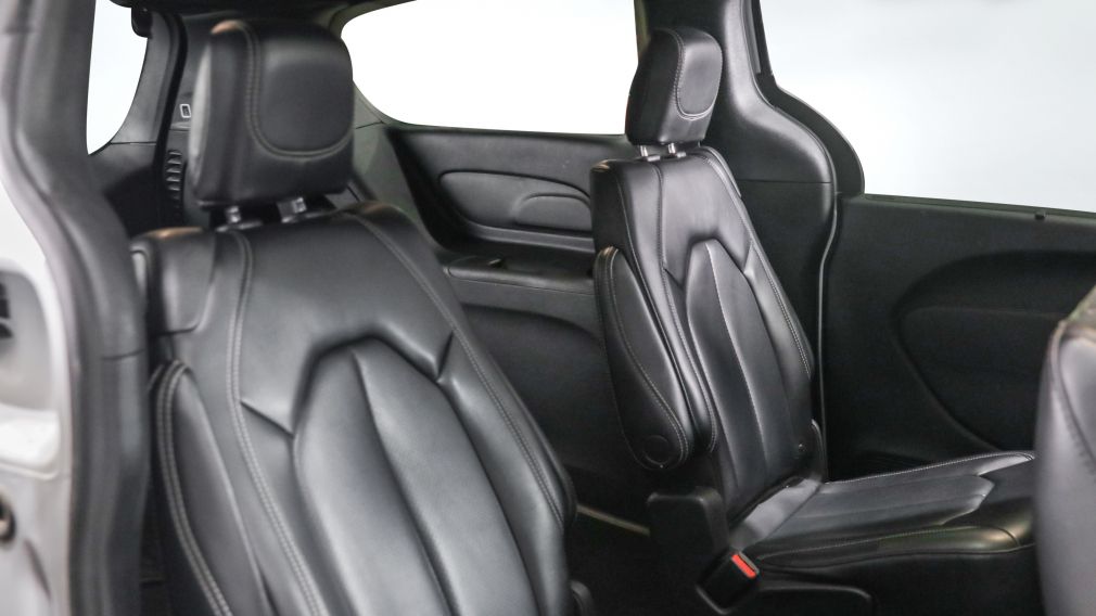 Chrysler Pacifica Touring L 2023 d&rsquo;occasion à vendre - 23